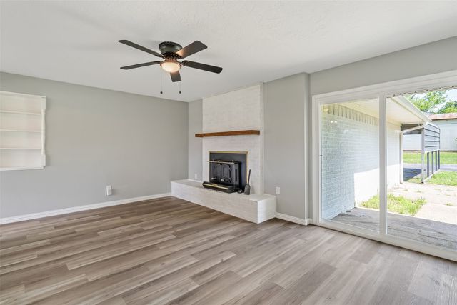 3015 E US Highway 80, Mineola, TX 75773