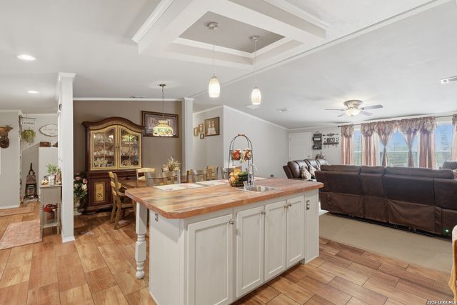 24231 Post Oak View, San Antonio, TX 78264