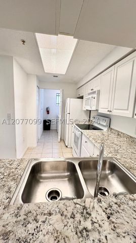 3021 Alcazar Pl 101, Palm Beach Gardens, FL 33410