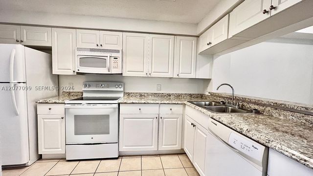 3021 Alcazar Pl 101, Palm Beach Gardens, FL 33410