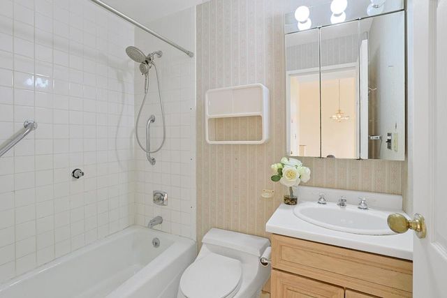 1250 North Avenue 317, New Rochelle, NY 10804