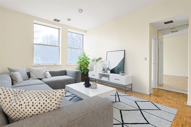 1250 North Avenue 317, New Rochelle, NY 10804