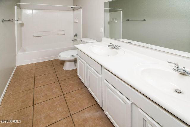 42479 W SOMERSET Drive, Maricopa, AZ 85138