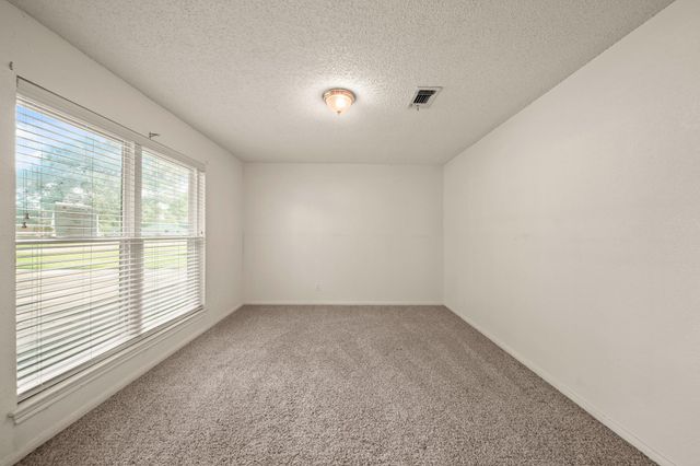 6819 Meadowlark Drive, Alvin, TX 77511