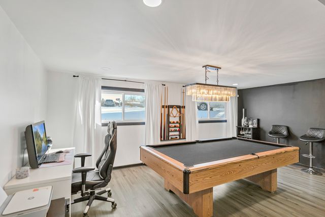 1809 Maplewood Court, Lindenhurst, IL 60046