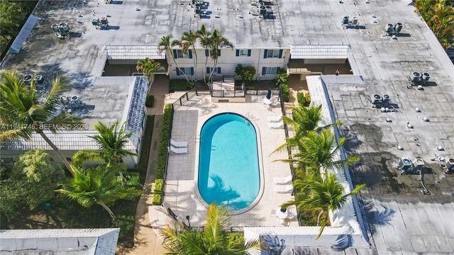 8607 SW 68th Ct 5, Pinecrest, FL 33156