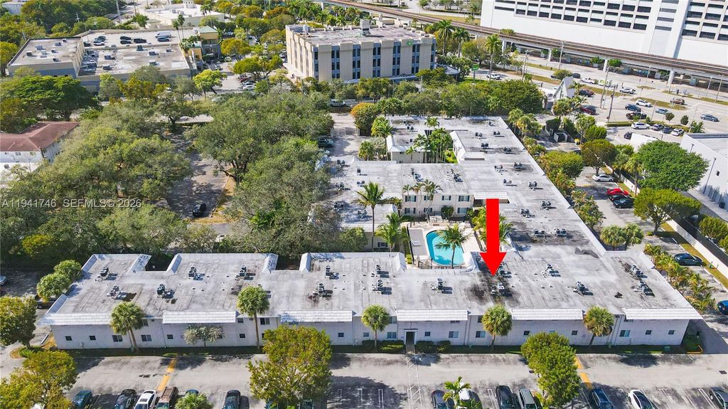 8607 SW 68th Ct 5, Pinecrest, FL 33156