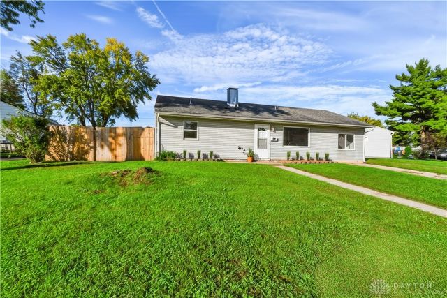 128 Marchmont Drive, Fairborn, OH 45324