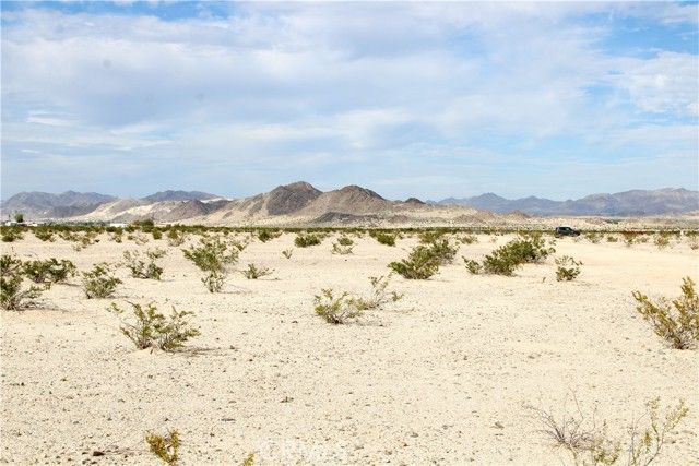 10 Indian, Twentynine Palms, CA 92277