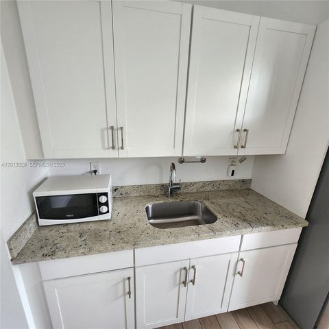 13245 SW 271st Ter 1, Homestead, FL 33032