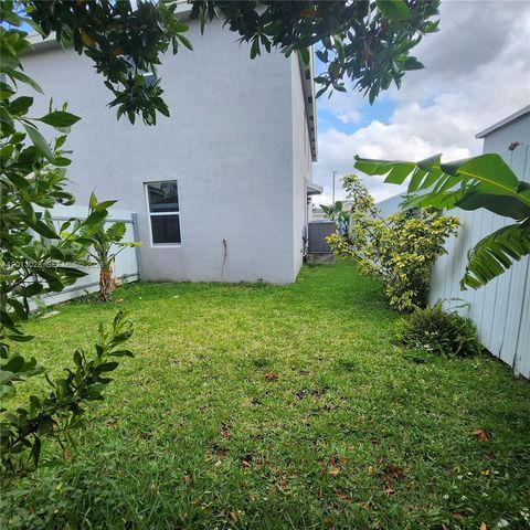 13245 SW 271st Ter 1, Homestead, FL 33032