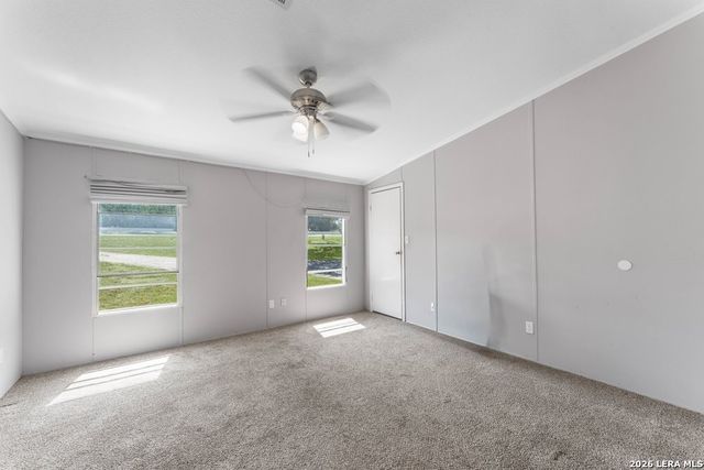 576 Wright Dr, Bandera, TX 78003