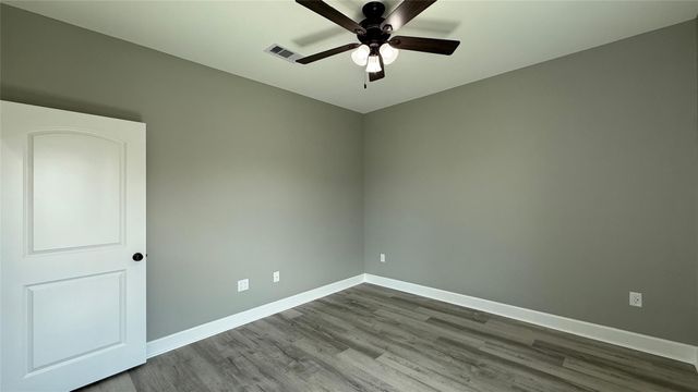 865 Palmetto Drive, Crystal Beach, TX 77650