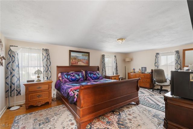 1306 Milford Street NE, Canton, OH 44714