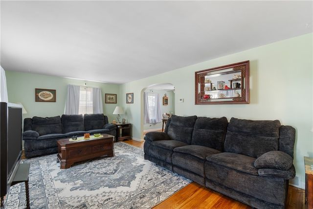 1306 Milford Street NE, Canton, OH 44714