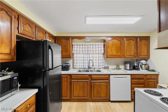 1306 Milford Street NE, Canton, OH 44714