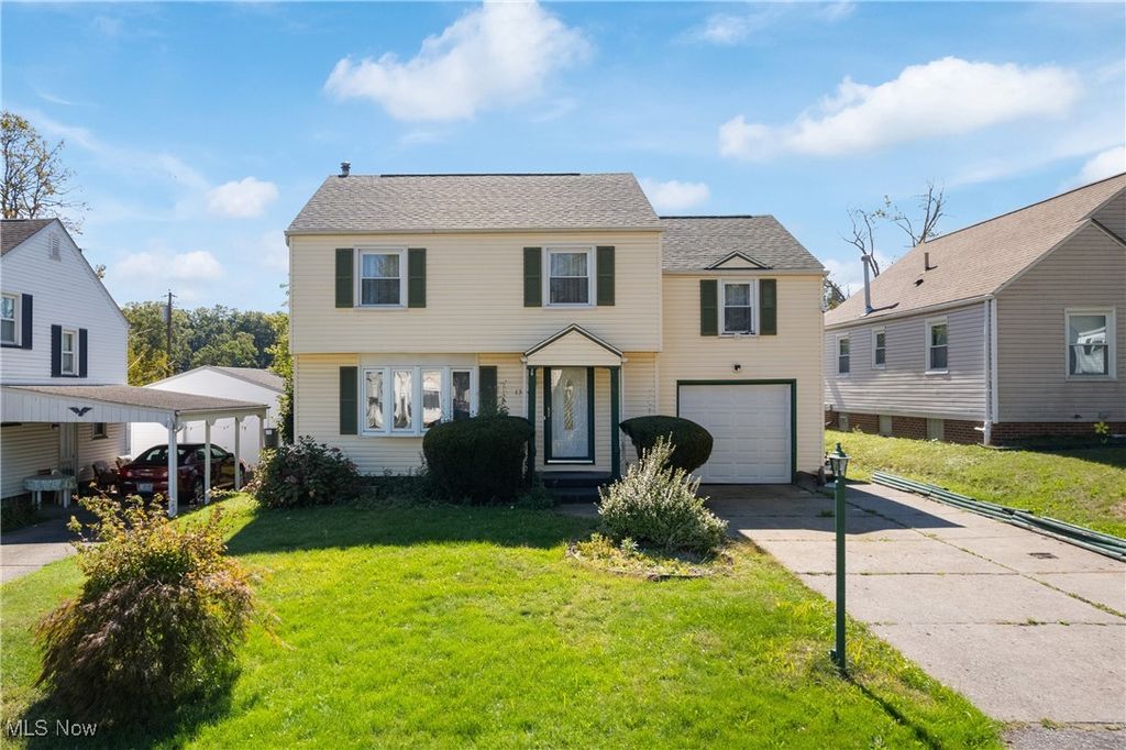 1306 Milford Street NE, Canton, OH 44714