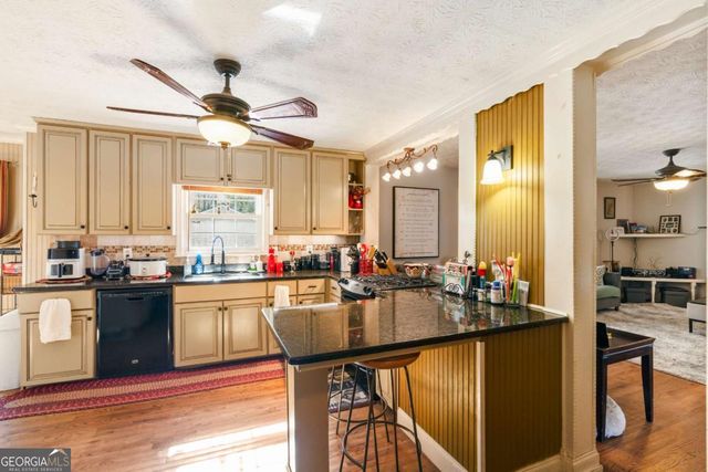 1500 Lake Dow Road, Mcdonough, GA 30252