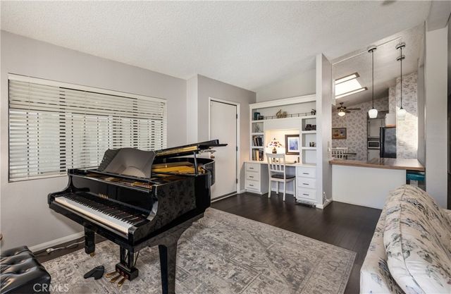 24600 Mountain 18, Hemet, CA 92544
