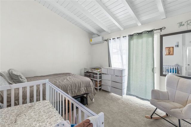 319 Oakhurst Drive, San Jacinto, CA 92583