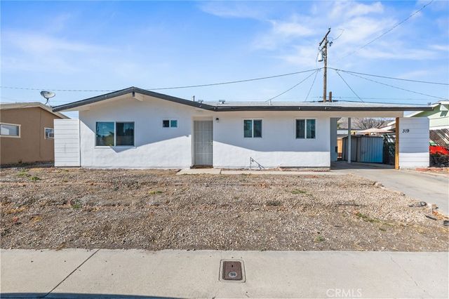 319 Oakhurst Drive, San Jacinto, CA 92583