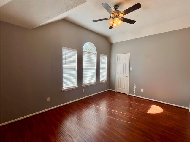 12926 Dove Point Lane, Houston, TX 77041