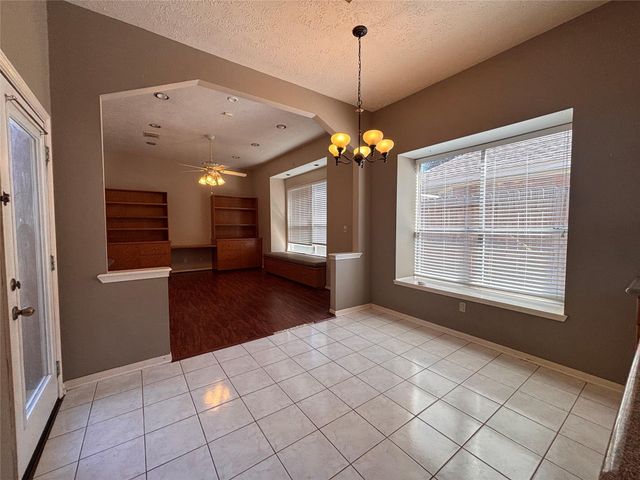 12926 Dove Point Lane, Houston, TX 77041