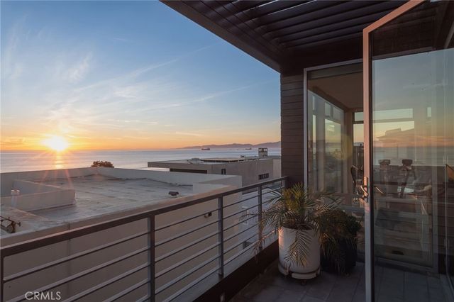 121 16th Street, Manhattan Beach, CA 90266