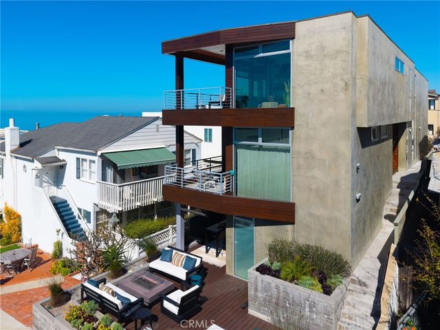 121 16th Street, Manhattan Beach, CA 90266