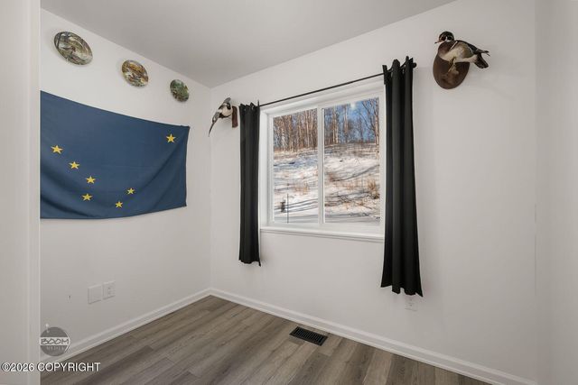 2270 N Dalmore Circle, Palmer, AK 99645