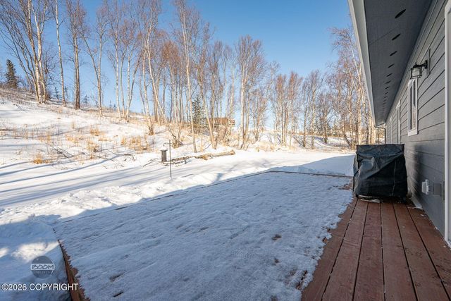2270 N Dalmore Circle, Palmer, AK 99645