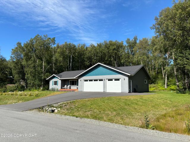 2270 N Dalmore Circle, Palmer, AK 99645