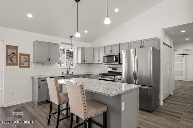 2270 N Dalmore Circle, Palmer, AK 99645