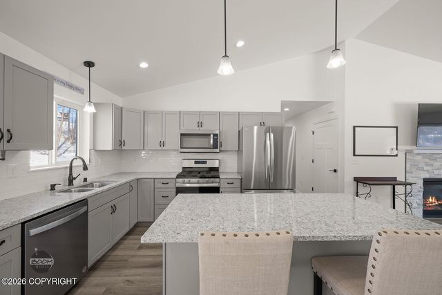 2270 N Dalmore Circle, Palmer, AK 99645