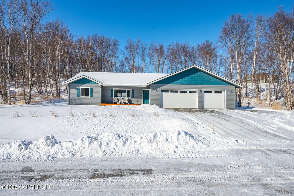 2270 N Dalmore Circle, Palmer, AK 99645