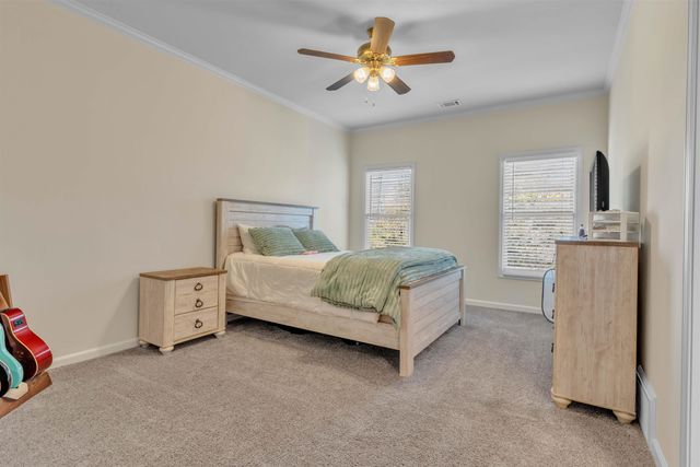 1083 E OLD HEARTHSTONE CIR, Collierville, TN 38017