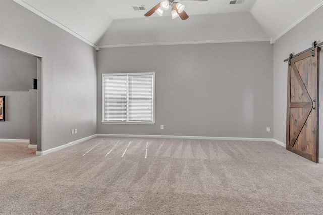 1083 E OLD HEARTHSTONE CIR, Collierville, TN 38017