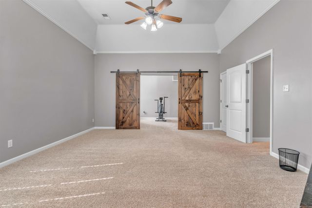 1083 E OLD HEARTHSTONE CIR, Collierville, TN 38017