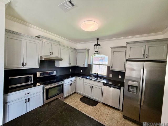 33837 Natures Way, Walker, LA 70785