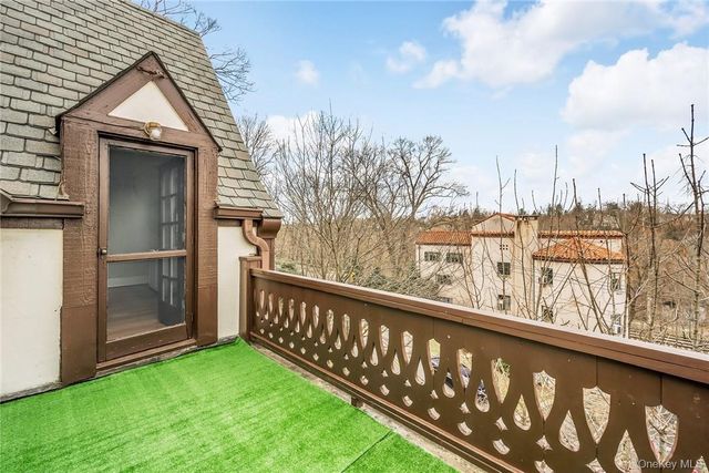 64 Kensington Road 3B, Bronxville, NY 10708