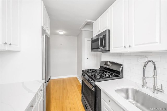 64 Kensington Road 3B, Bronxville, NY 10708