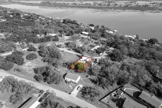 5706 Highland Court, Granbury, TX 76048