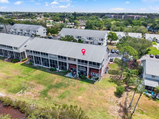 9472 TARA CAY COURT 2, Seminole, FL 33776