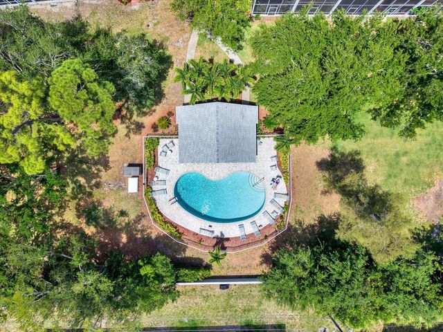 9472 TARA CAY COURT 2, Seminole, FL 33776