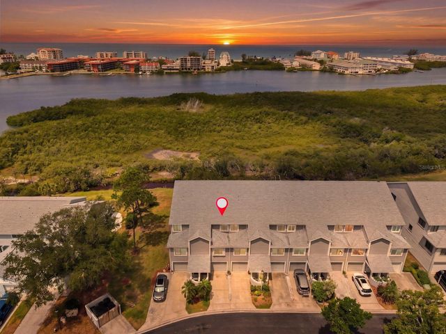 9472 TARA CAY COURT 2, Seminole, FL 33776