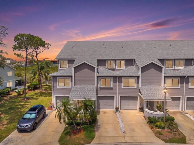 9472 TARA CAY COURT 2, Seminole, FL 33776