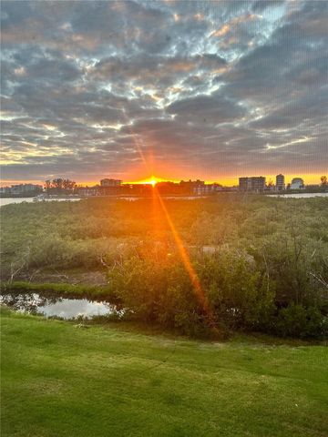 9472 TARA CAY COURT 2, Seminole, FL 33776