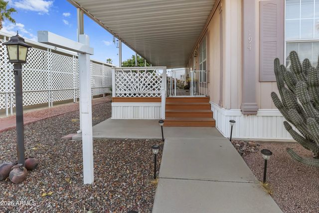 450 W SUNWEST Drive 194, Casa Grande, AZ 85122