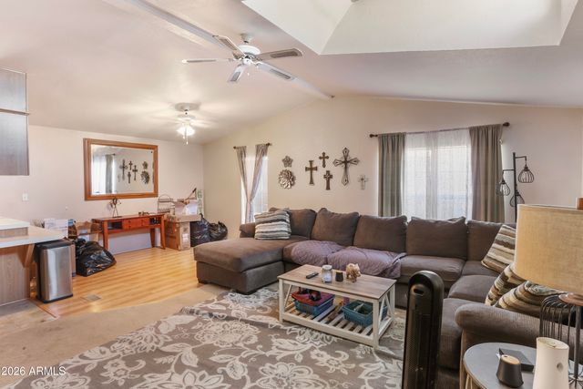 450 W SUNWEST Drive 194, Casa Grande, AZ 85122
