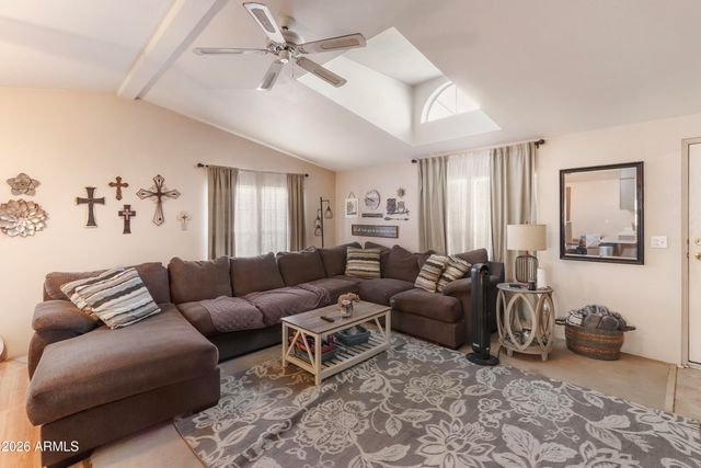 450 W SUNWEST Drive 194, Casa Grande, AZ 85122